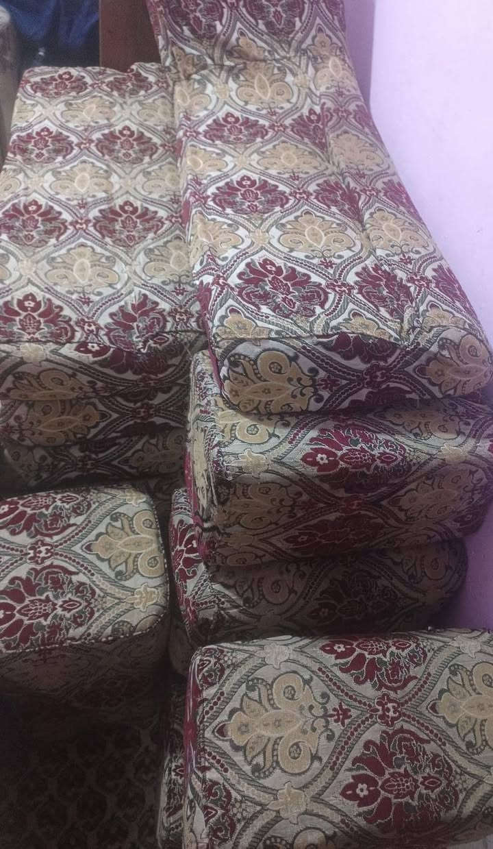 السلام عليكم  ديوان السعر 100للبيع لتواصل خاص او عن طريق تعليق 👍🏻


**إذا كنت صاحب هذا الإعلان وتريد حذفه لأي سبب، رجاءا أرسل رسالة إلى الدعم الفني**