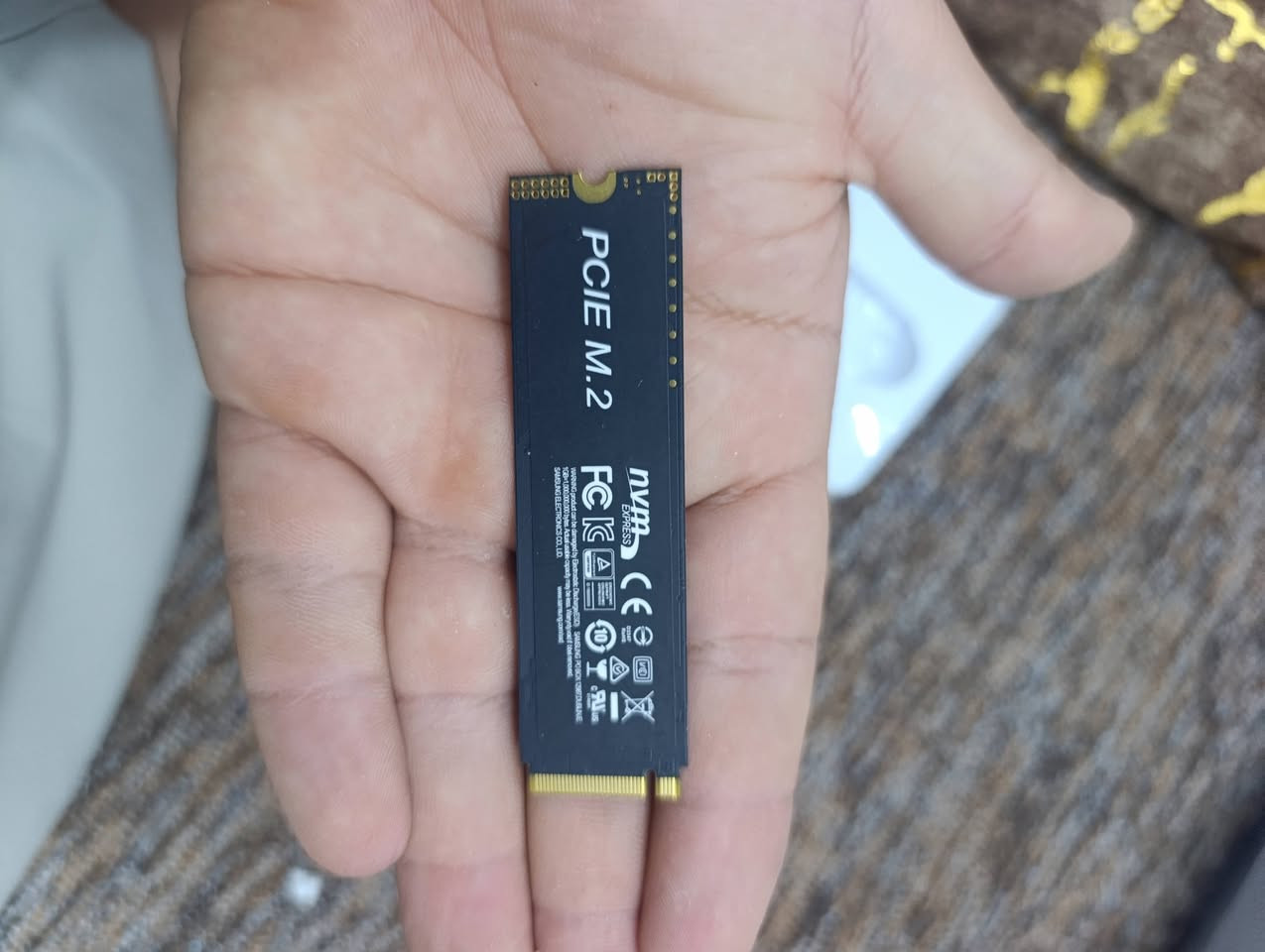 هارد 4 تيرا يقرا 3750 كيكا يعني 4 تيرا الا ربع 
شرط الشغل ✅ 
اعلى سعر المزاد يبدا من 60


**إذا كنت صاحب هذا الإعلان وتريد حذفه لأي سبب، رجاءا أرسل رسالة إلى الدعم الفني**