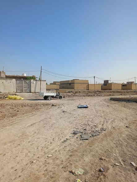 يا الله سلام عليكم قطعة زراعي للبيع مساحة 240
ناحية سديناوية شارع المستوصف السعر 16وبي مجال 
***********
