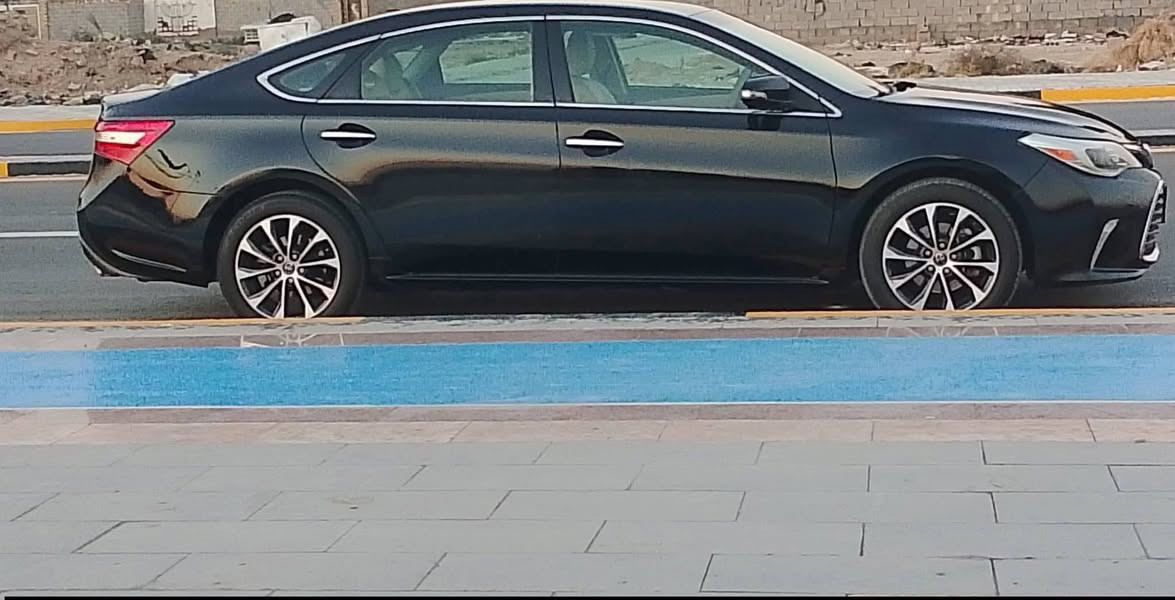 افلون موديل ٢٠١٨ 
مكينة ٦ 
وارد امريكي 
ضرر بنيد بامريكا فقط مع الايرباك 
رقم واسط باسمي الدولي 
سعر ١٦٥ 
فئة exl
***********

