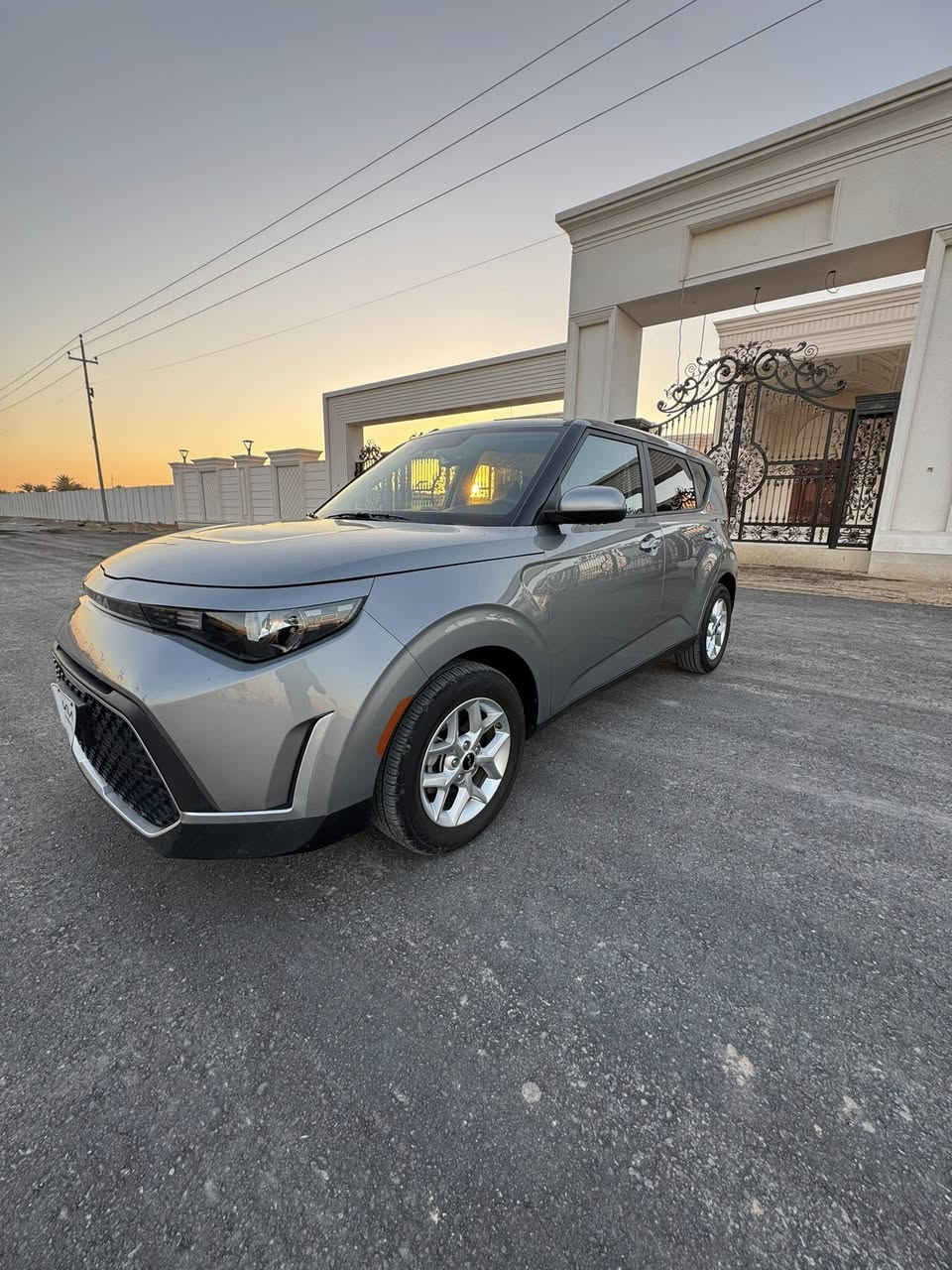 كيا صول 2024 دخول جديد

تبديل باب وجاملغ جهة الصدر 

صور الحادث موضحة في المنشور

ايرباك ستيرن طاك وبردة

شاصي سليم 

🥏 بصمه تشغيل 

🥏ودخول بصمه  

🥏 كرسي كهرباء

🥏شاشه كبيره دعم كار بلي 

🥏رادارات امامي خلفي جانبي

🥏توقف ذاتي أمامي خلفي

🥏قياده ذاتيه/تحديد مسار السياره

🥏مثبت سرعه كروز

🥏شاشه اعطال ومعلومات السياره 

🥏محرك 2000/دوش

🥏تحكم ستيرن جهتين فول

🥏شحن واير لس مخرج USB + تايب سي 

🥏انضمه قيادة عادي+سبورت

🥏شاشة ديجتال 

🥏 تشغيل عن بعد 

💎السياره ماشيه 6 ميل 

 السعر 170 وبيها مجال

للاستفسار 

***********

***********
