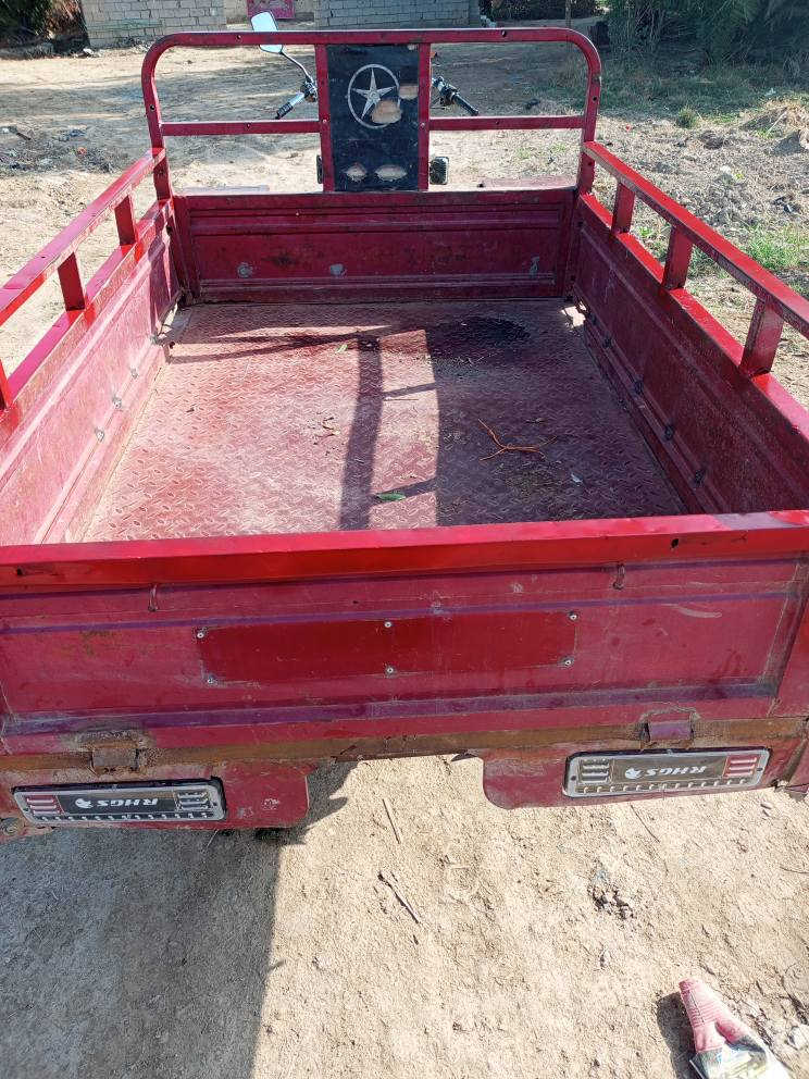 السلام عليكم ستوته مديل 15وراق صولي مكفوله من كلشي لسعر مليون وبيه مجال مكان الشطره ‏‏‪***********‬‏
