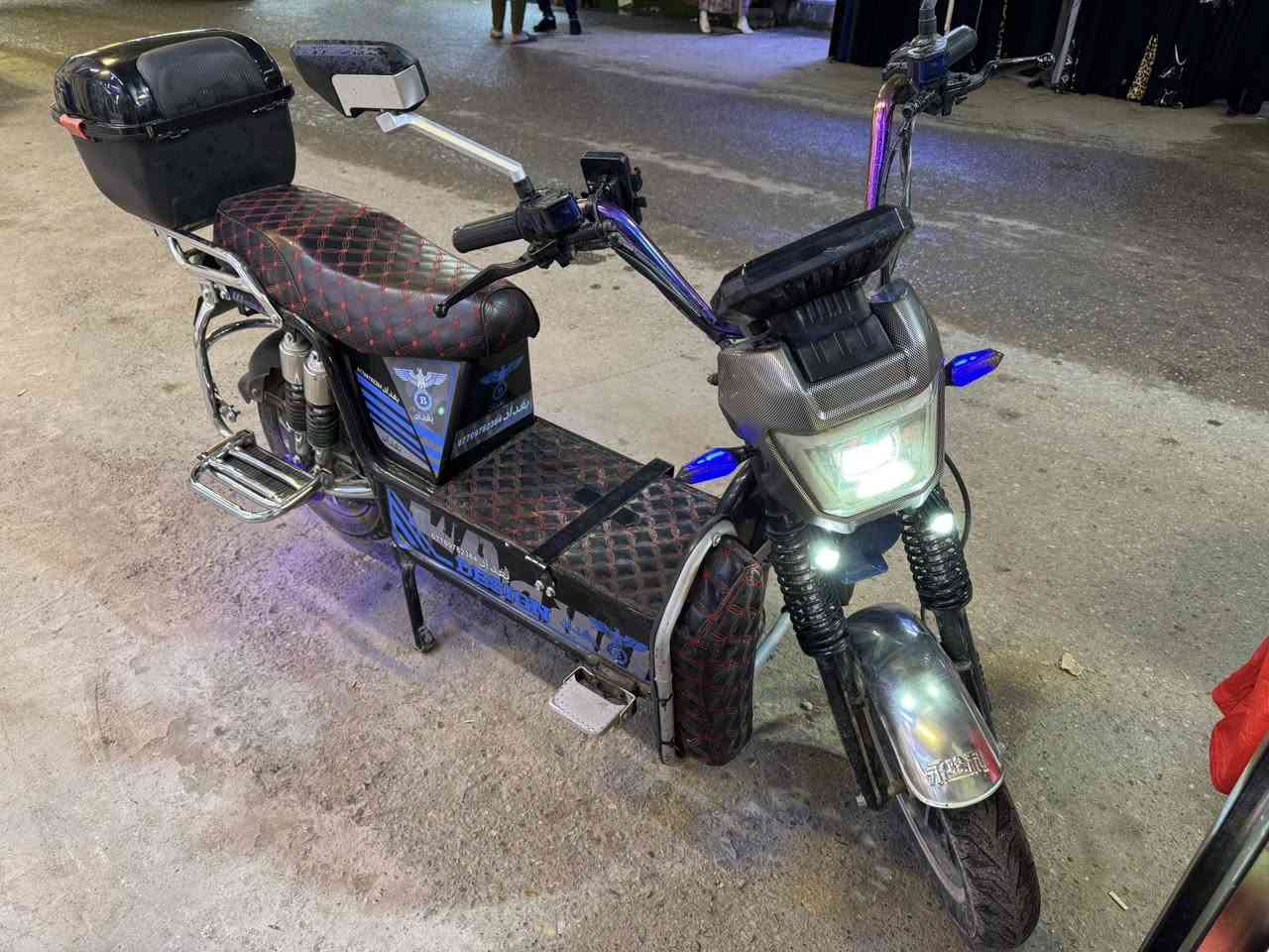 سلام عليكم 
دراجه شحن نوعيه بغداد 2026للبيع مفوله اي نقص مابيه 
عدد بطاريه 6 بلادي بعده جديد للاستفسار اتصل عل رقم 
***********
