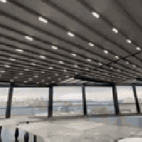 🎬 مظلات كهربائية متحركة – رفاهية بضغطة زر!  ⚡ افتح واغلق المظلة بثواني...