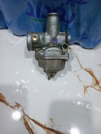 كابريتي ستوته للبيع نظيفه السعر خاص اتصل على الرقم 07802822382