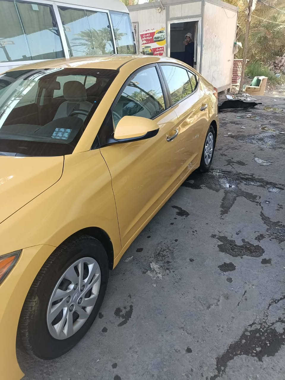 بيع مستعجل مكان سماوه بيه بنيد وجاملغ بدون عابر نص فول حداديه جديده تخم تاير سنويه ٣١ بسمي شخصين كير محرك شرط سياره كلش نضيفه سعر ١١٢ وبيه مجال بصيط ***********
