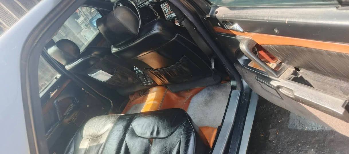 بيع مستعجل للبيع شبح موديل 91 رقم بغداد مكينه راس الثور مكفولات كير ومكينه 

 بيهه معامله تداخل السياره انته تمشي بلمعامله ابيع كوم حديد اواجهك وي راعيهه دبل جام نواقصهه صدر امامي خلفي وتبريد ميشتغل وسلايت عطلان ***********
