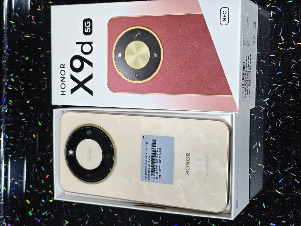 سلام عليكم  هونر X9d رام 12 جهاز مستخد سبوعين فقط  
خدش واحد ما بي والشاحنه بعدهه ما مستخدمه  لا هيه ولا كيبل  
وبي لاصق حمايه لل عدسات ولزكه مال شركه بعدهه جهاز  جديد بس مفتوح من كارتون ومستخدم سبوعين  مكاني موصل جانب الايمن  سعر 450 قفل قفل


**إذا كنت صاحب هذا الإعلان وتريد حذفه لأي سبب، رجاءا أرسل رسالة إلى الدعم الفني**
