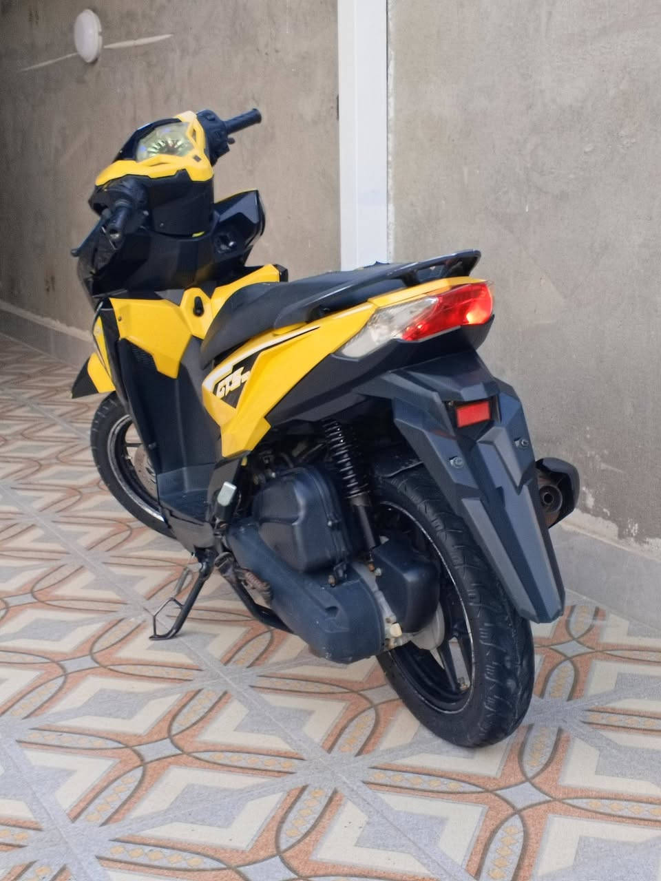 السلام عليكم 
للبيع دراجه هوندا GTS
مكينه 150cc موديل 2022
مكينه ما مفتوحه مكاني حي الحكيم 
للستفسار والشراء ***********
