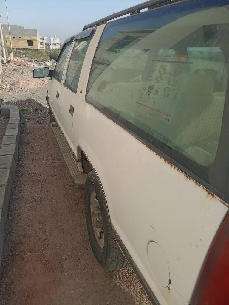 سلام عليكم جمسي مديل 1995 بالبصرة سنويه كارتونيه قديمه رقم احمر عطلها يرادلها حلابات يعني تصليحها 100 الف عنوان بصرة /هارثه 
بيع او مراوس السعر 15 ورقه


**إذا كنت صاحب هذا الإعلان وتريد حذفه لأي سبب، رجاءا أرسل رسالة إلى الدعم الفني**