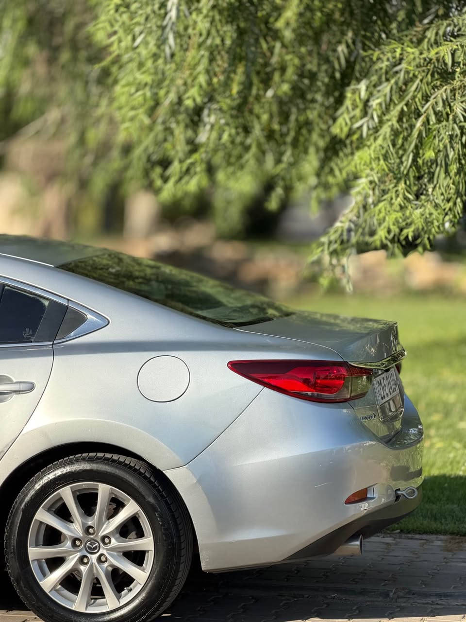 MAZDA6 2016
مازدا ٢٠١٦ سلڤەر خلیجی دەرگاو چەمەلەخی بۆیاخە یەک پەڵە کارتیشی هەیە  بە ناو بێ ئێرباگ ١٦٠ کیلۆ مەتر ڕۆشتوە سەیارەکە زۆر تازەو زۆر جوانە گێڕو مەکینەو تەقە ڕەقی بە شەرتە ڕەقم سلێمانیە 
نرخ:١١٣ 
*********** السليمانية, العراق
