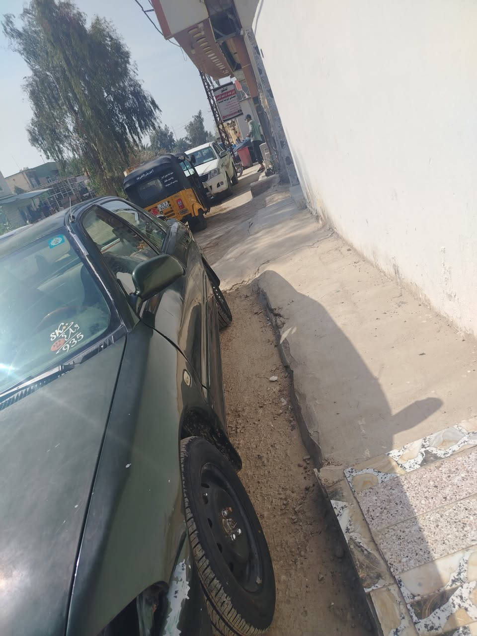 السلام عليكم بروتون 2002كير عادي السيارة كاملة فقط المحرك بي تبخير بس مينقص رقم ديالى الدولي سيارة خير من الله اقتصادية بل بأنزين السعر 35وبيها مجال عنواني تقاطع القدس دور الزراعة رقم الهاتف ***********
