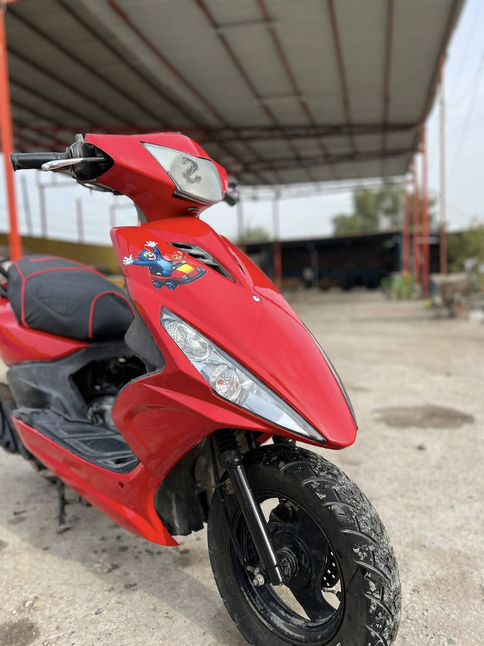 سلام عليكم دراجة مضلع كامله مكمله كهربائية  بوشه49 شلعه أو معدل سعر 450او بيه مجال بسيط ***********
