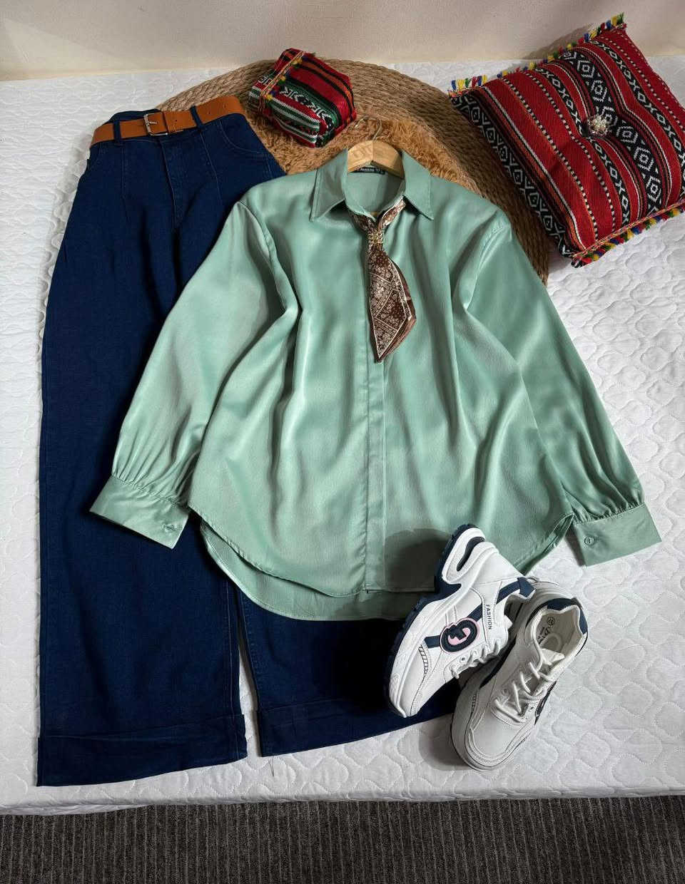 قميص مع بنطلون
السعر 40 الف فقط 
خامة جسيكا & جينز
38-40-42-44-46 البصرة, العراق


**إذا كنت صاحب هذا الإعلان وتريد حذفه لأي سبب، رجاءا أرسل رسالة إلى الدعم الفني**