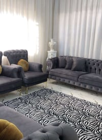 كنب تركي ٨ مقاعد • نظيف • بوفية تلفزيون ٣ قطع