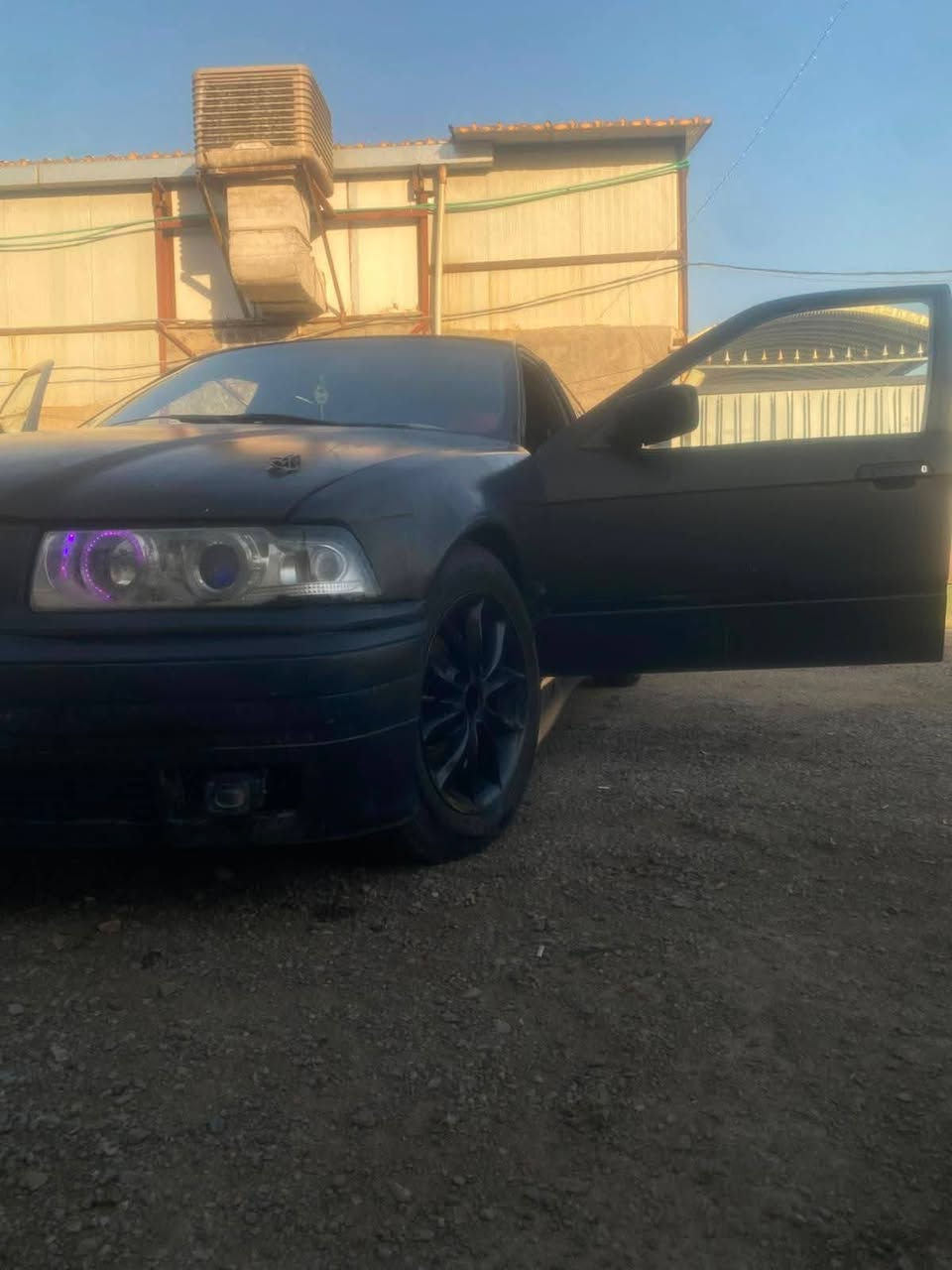 سلام عليكم
BMW E36 موديل 1994

رقم كربلاء اسود غير محدد

مكاني بغداد البنوك

 مشروع وطني سيارة باسمي ثاني يوم تحويل رقم جديد

مكينة 25 مسكر كير اوتو 

سستم صوت قوي 

اكزوز 3 انج ht pawar بوابة 

لايتات امامي ديبو مع لد سوارات متحرك على المبايل
السعر 35 وبيها مجال للطيبين 

***********
