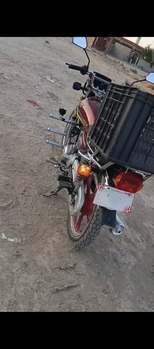 ماطور سيفان موديل 22 محرك مامفتوح نشاط ومعدل طيران✈️ الماطور مال جنايه مامتعوب السعر 525 وبي مجال ويرهم امراوس ب سيفان موديل 2025 وننطي فرق المكان صلاح الدين بيجي الرقم ***********

