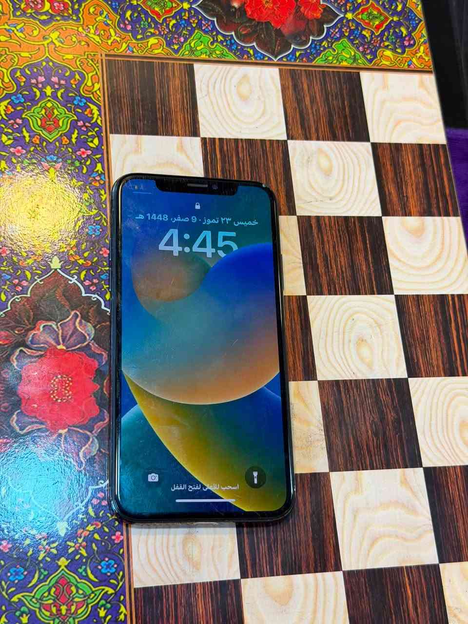 ايفون X عادي للبيع 
ذاكرة 256 تك سيم
مبدل فقط بطارية 100‎‎%
جهاز مكفول شرط
سعر 160 ومجال *********** موصل ايسر
