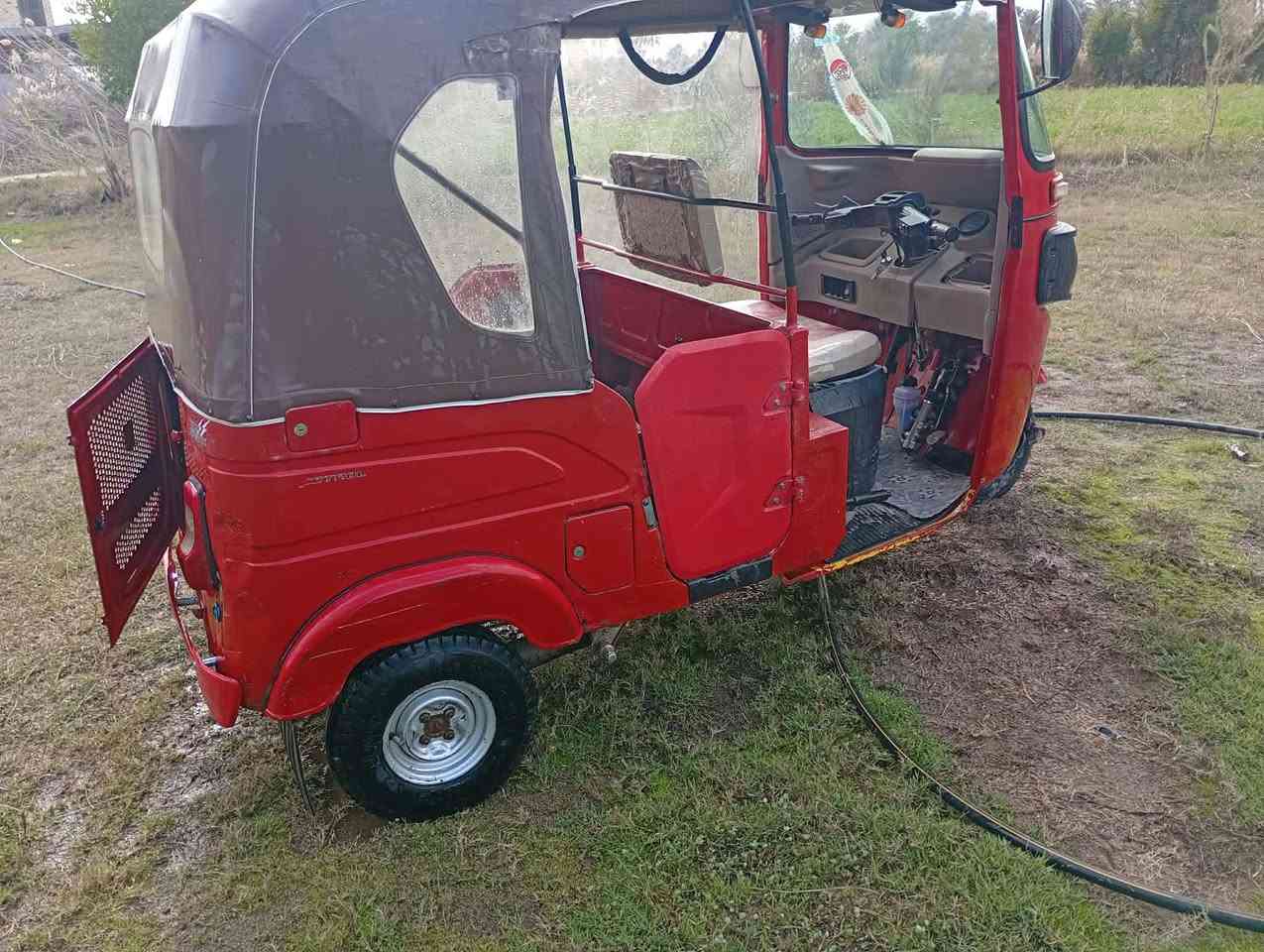 تك تك للبيع موديل 21 محرك مكفول مامفتوح اوراق كشر بيه طخه بصف لبك لايت اصبعين ***********
