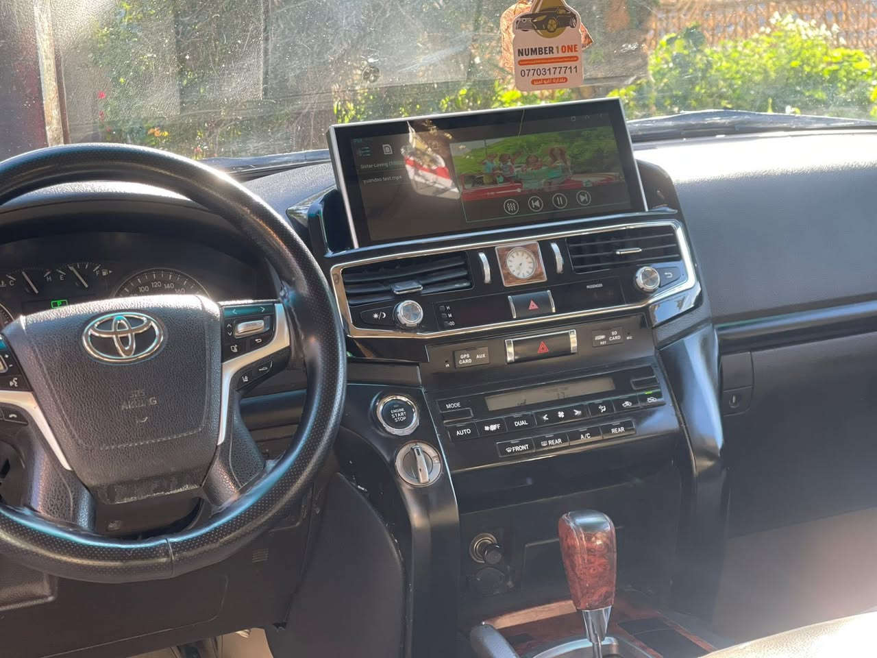 سلام عليكم  لاندكروز موديل 9 محدثه 21 رقم بغداد الالماني فول مواصفات مكينه 6 سلندر السعر 255 وبيها مجال قليل لشراي العنوان البصره القرنه للئستفسار اتصل. ‭***********   
***********
