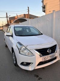 نيسان سني بليته زرقه هندي موديل 2020 جديده جدا بدون حادث ولا صبغ بارد ...