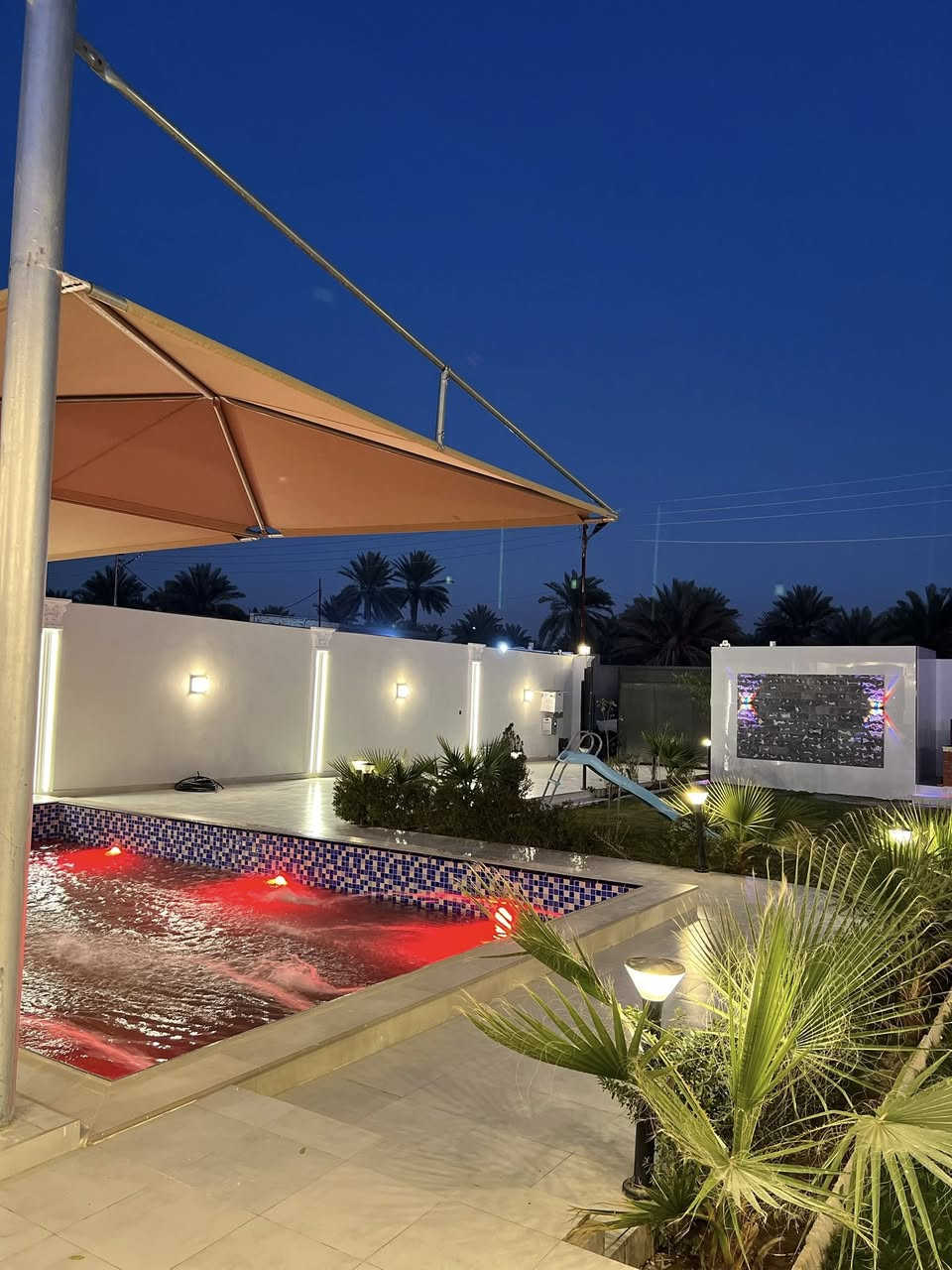 🌿
📍 مزرعة الرهف مميزة للإيجار في البوعيثة – بغداد
🎉 احجز من المالك مباشرة وارتاح من الوسيط! 🎉
✨ استمتع بيوم هادئ وسط الخضار والهواء النقي
☀️ 
🔥 أسعار تنافسية – حجز مضمون – راحة تامة

📍 الموقع: الدورة – البوعيثة – بعد مرقد الشيخ زوين
🚗 15 دقيقة فقط عن الكرادة ومركز بغداد

📌 المميزات: 🏠 بناء جديد ونظيف
🌸 حديقة كبيرة مليئة بالورود الجميلة
🔥 موقد شواء خارجي
🤿 مسبح مع فلاتر وتعقيم
🛁 صحيات وتواليت غربي
⚡ كهرباء 24 ساعة
🎯 ألعاب كبار (منضده)فيشه
🎠 ألعاب أطفال (زحليكه)
🛡️ موثوقة على تطبيق "أجرلي"

👨‍👩‍👧‍👦 عدد الضيوف المسموح للكبار:10  شخص

📞 للحجز والاستفسار: 
📲 واتساب أو اتصال: ***********
