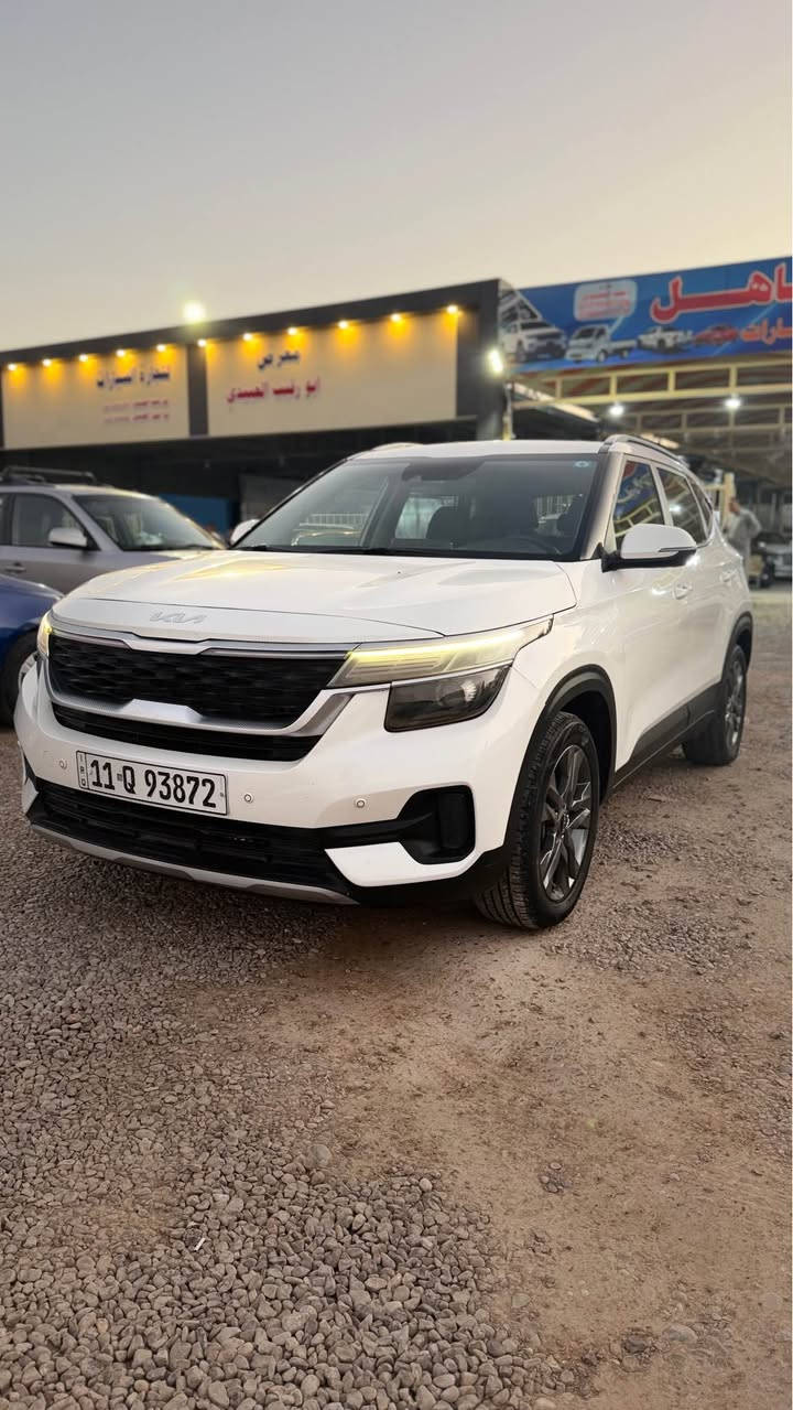 السلام عليكم 
بيع او مرواس
كيا سلتوز 2023 امريكي
مكينة 2000 دوش 
رقم بغداد دولي 
بدون صبغ حادث خفيف  بارد بالبنيد فقط 
مواصفات كاملة بدون فتحه 
بصمه شاشه كبيره وحساسات واشاير بالمري ولدات وكل المواصفات بيها 
ماشية 45 الف 
السونار وصور الحادث بالمنشور 
السعر 160 وبيها مجال 
العنوان بعقوبة 
للاستفسار *********** بعقوبة, ديالى
