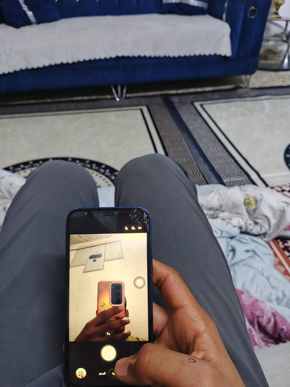 السلام عليكم ايفون 12 عادي ذاكره 64 بطاريه 100 شاشه مستبدل تفصيخ نضافه 90 اللزكه  مكسوره مو الشاشه المكان بغداد تقاطع درويش للاستفسار *********** واتساب كلشي شغال فيس ايدي شغال فقط الفلاش مايشتغل السعر 225 وبي مجال
