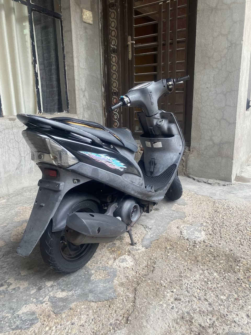 سلام عليك ماكس عدله رمبه للبيع صارله شهر من نزلته دراجه بلاديه برغي مامفتوح بيهة مكفوله من كلشي مكاني بغداد الدوره ابو دشير مامتواجد خاص اتصل*********** و واتساب
