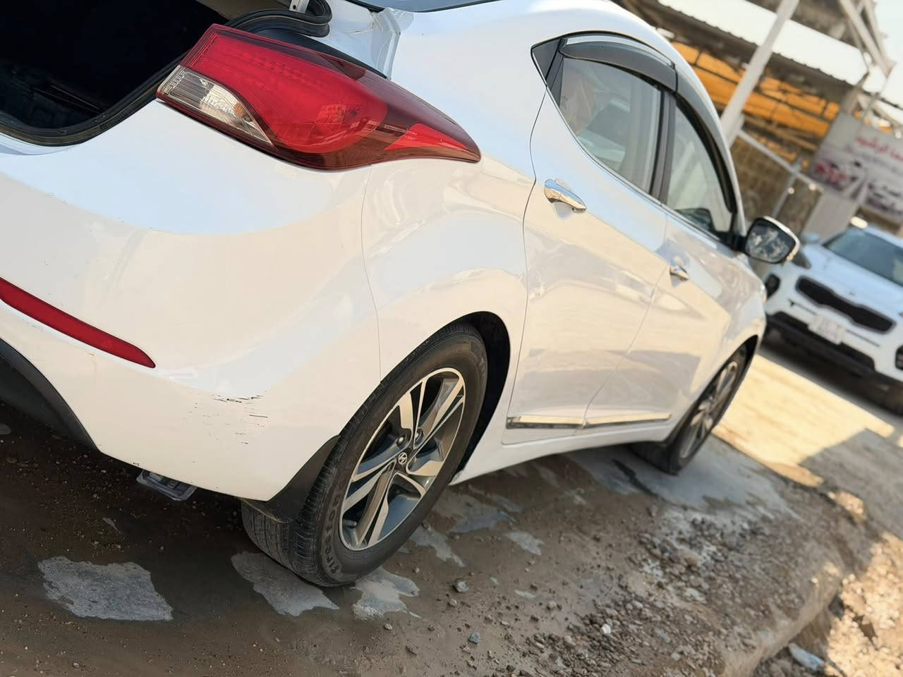 سلام عليكم
النترا موديل ٢٠١٦خليجي
بدون صبغ سونار بل منشور
فول موصفات معروفه محرك ١٨٠٠دوش
رقم بغداد مكاني بغداد يرهم مراوس
سعر ١٢٦ بيهه مجال هاتف
***********
