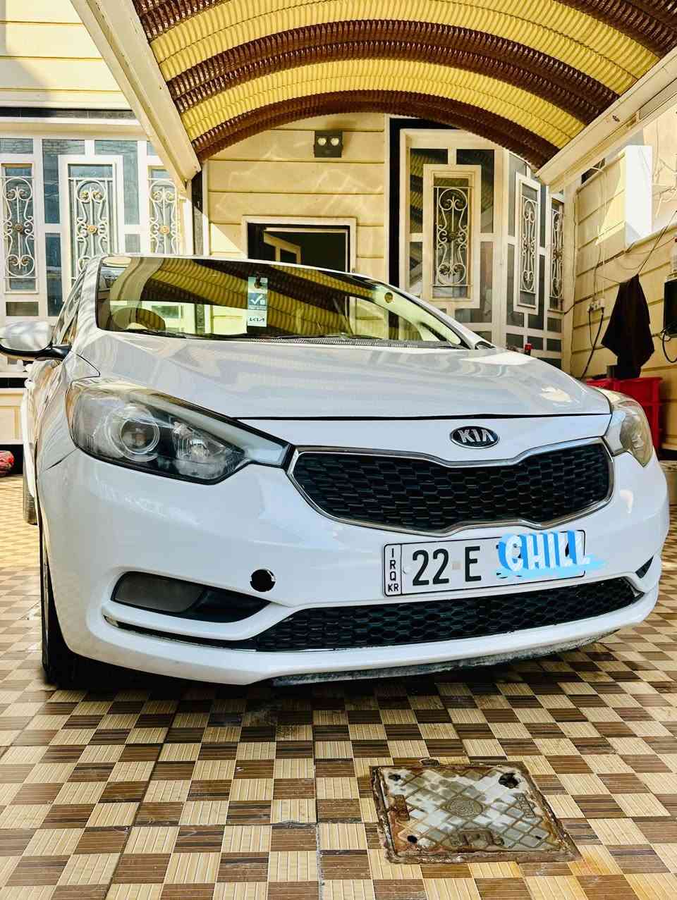 السلام عليكم
كيا سيراتو 2014 خليجي استلام شركه
بيه صبغ قطع ابيع حزام 
تخم تاير حداديه مكينه وكير بلادي ما مفتوحات
منظومه تبريد جديده
السعر 98 وبيه مجال 
رقم اربيل تريد تحويل او وكاله
مكان السياره بابل/مركز المدينه
***********
