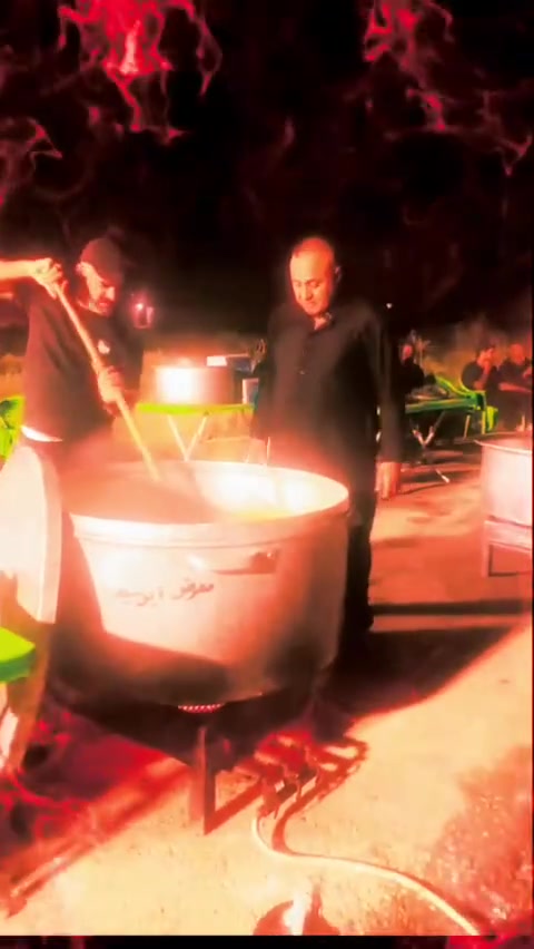 السلام عليكم الشيف احمد مستعد لتجهيز وطبغ كافت اعمال شهر محرم
***********
