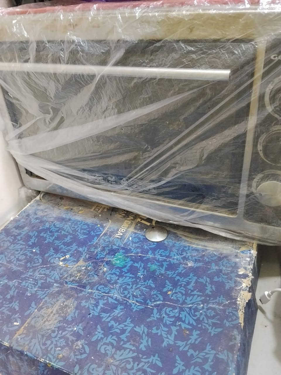 🔴غراض للبيع
تخم قنفات اثنين إكبار وكراسي اثنين سعره ١٥٠ 
عين طبخ ب٢٥ 
دراجه اطفال ب٤٠
جهاز شوي كليجه ب٢٠ 
تنور كهربائي ب٢٠ 
حجله ب٢٠ 
مقعد طفل ب١٠ 
ترمز ٧
جنطه سفر اكبر حجم جديده ما مستخدمه ب٤٠ 
ميز بلازمه ب٤٠ 
اوفن شغال وحجم كبير  ب٣٠ 
مكناسه ب٣٠ اكبر حجم الاصليه 
العنوان الشطرة حي الأمين 
الشراي يتصل بلرقم 
🔴***********
