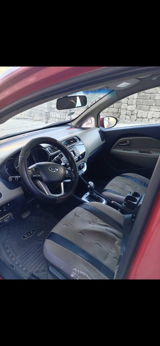 للبيع سياره كيا ريو ٢٠١٧ بيها كابون بانزين مكان موصل ***********  اي استفسار اتصل ع رقم
