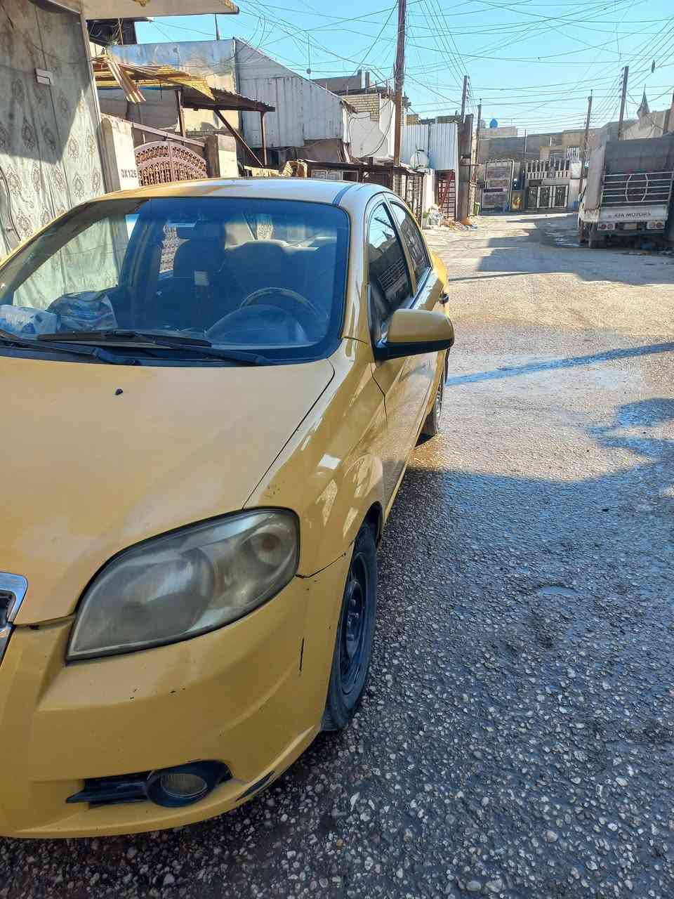 السلام عليكم عندي سياره افيو للبيع موديل 2011  مال شركة وارد خليجي كير اوتماتيك محرك مفتوح المرغوب بداية تبخير السيارة ابسمي مكاني بغداد  السعر ٥٥ اوبيها مجال للطيبين  رقم الهاتف ***********
