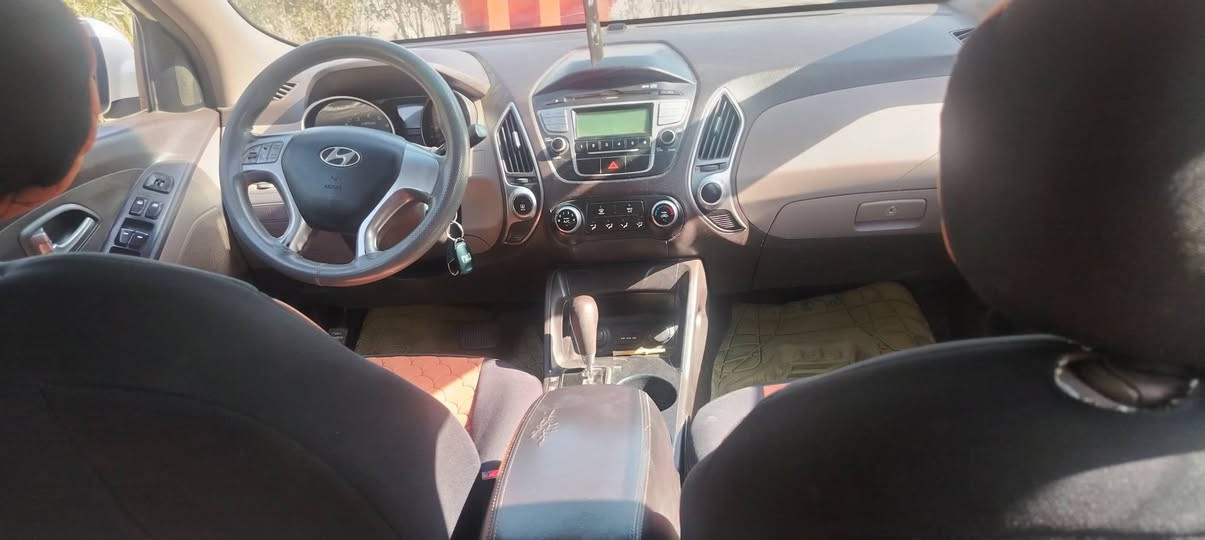 السلام عليكم توسان ٢٠١٢ خليجي محرك 2000 دوش بلادي ع الشركه حداديه جديده السونار داخل المنشور شوفه واقتنع واتصل وبيك خير وادلل رقم بغداد تحويل مباشر السعر 120 بيهه مجال مكاني بغداد اليوسفيه ***********
