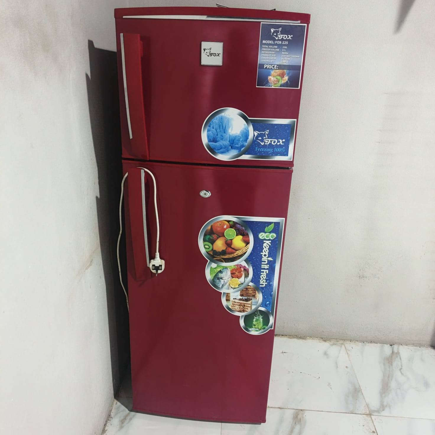 للبيع اغراض مستعملة شي قليل جدا نظيفة
الثلاجات الاثنين سعرهم الوحدة على١٠٠ وبيها مجال
والغسالة ١١٠ وبيها مجال
غرفة النوم نفر وجديدة بعدها بمليون وربع وبيها مجال
والكنتور الكبيرب٢٧٠ وبي مجال
ميز البلازما ١٠٠ وبي مجال
الكنتور الصغير بابين ٧٠ وبي مجال
والمبردات نظيفة شرط شغالة الوحدة ١٥٠ وبي مجال
للاستفسار علخاص او الاتصال علرقم ***********
