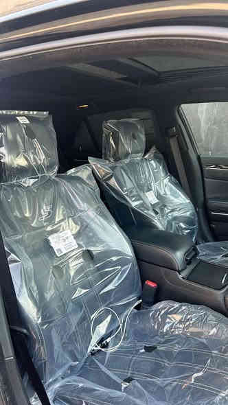 من رخصت الادمن 
اوبامة 2022 وارد امريكي كفالة عامة ماعده قطعتين كلير امريكة باقي البدي كفالة كير مكينة السيارة جديدة بمعنى الكلمة فول الفول مواصفات بنوراما حساس امامي خلفي 
رادار سيارة عليهة تغليف pff 
السعر 280وبيهة شي بسيط 
رقم:***********
