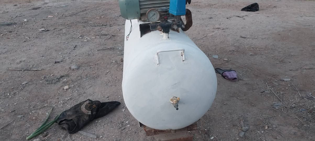 السلام عليكم بطل حجم ٣٥٠تاروسه دبل ماطور ثري فيزللبيع سعره ٤٥٠مكاني دوانيه ***********
