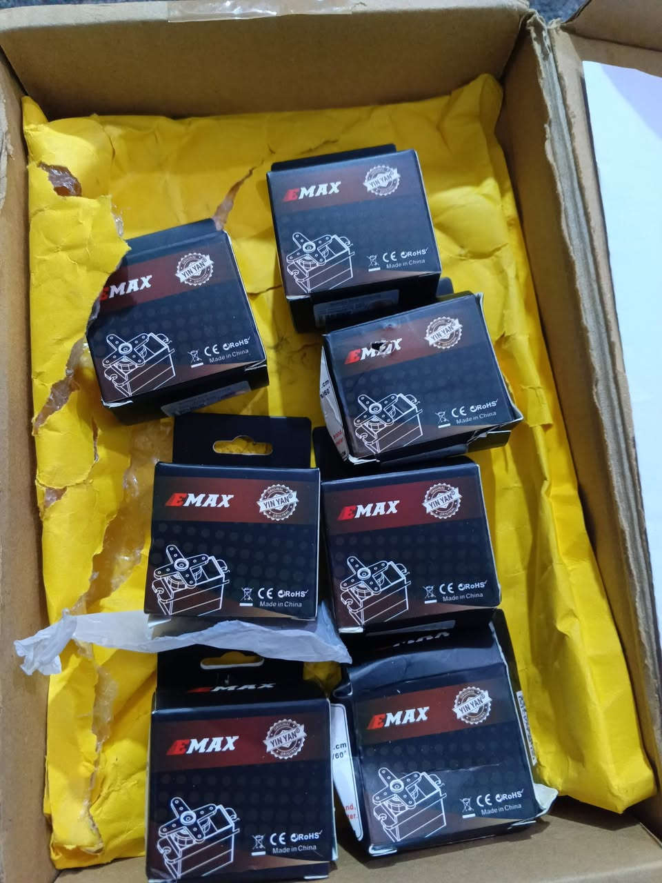 احد مهتم بهذه القطع ينطي سعرهم


**إذا كنت صاحب هذا الإعلان وتريد حذفه لأي سبب، رجاءا أرسل رسالة إلى الدعم الفني**