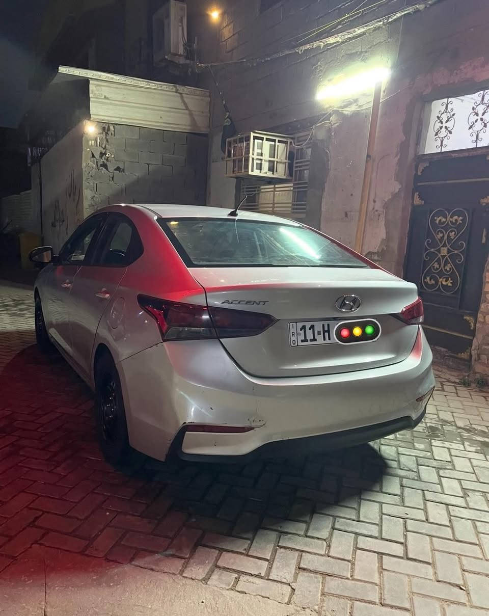 السلام عليكم 
اكسنت للبيع وارد امريكي 2018
محرك 1600    GDI
رقم الجديد  بغداد
صور السونار مرفوقه بالنشر  
تحويل ثاني يوم 
السعر 97 وبيه مجال   
مكاني مدينه الصدر 

للاستفسار ***********
