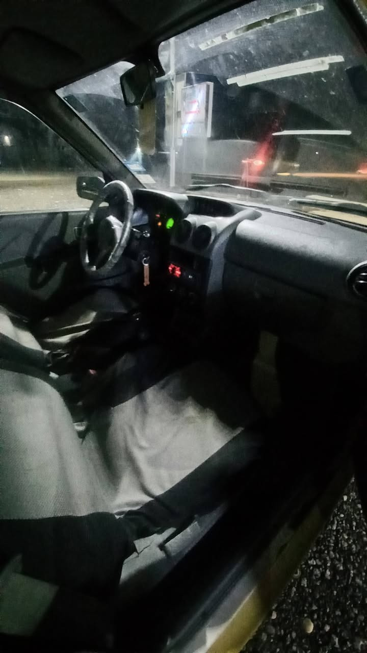 للبيع سايبه موديل 2015
كير مكينه خير من الله سياره 
جهزه رقم نكليزي سعر 25 العنوان 
بغداد *********** 》***********
