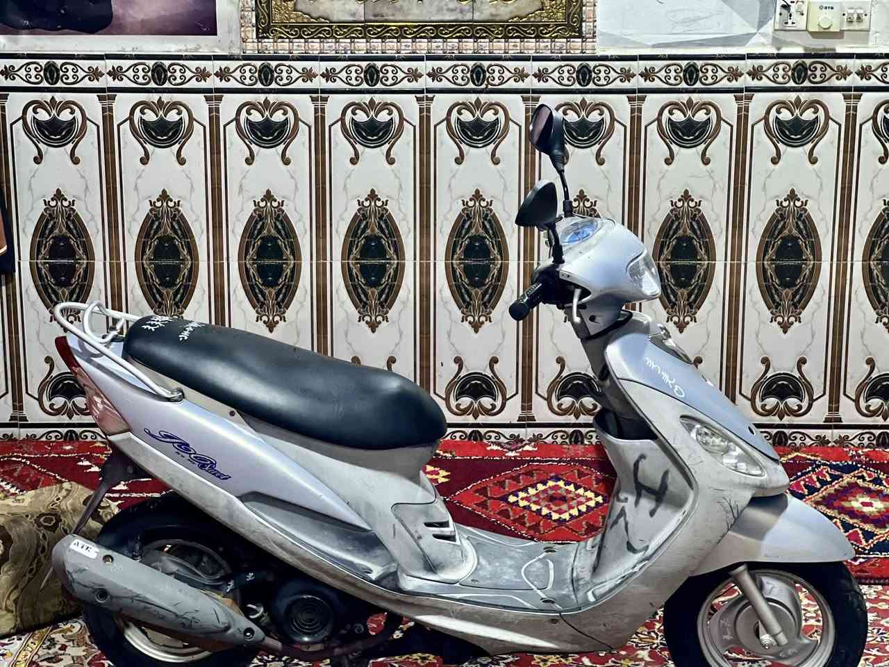 سلام عليكم دراجه البيع كفاله رمبه سلف هندر اشاير عالي ناصي كلشي شغاله بيه جيب فيتر احسن فيتر وتعال دراجه نضيفه كله ع وضع البلاد برغي مامفتوح بيه سعر 900 وبيه مجال مكاني الحيانيه *********** متواجد وتساب
