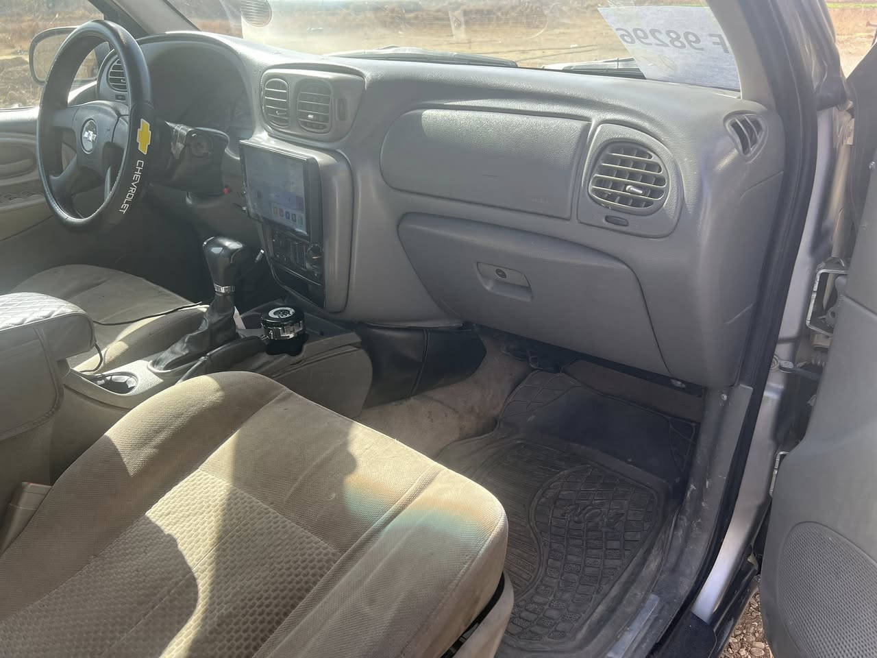 بلايزر موديل 2008 مكينه وكير مكفولات مخصص رقم بغداد لسعر 60ورقه باقي المعامله ع مشتري***********
