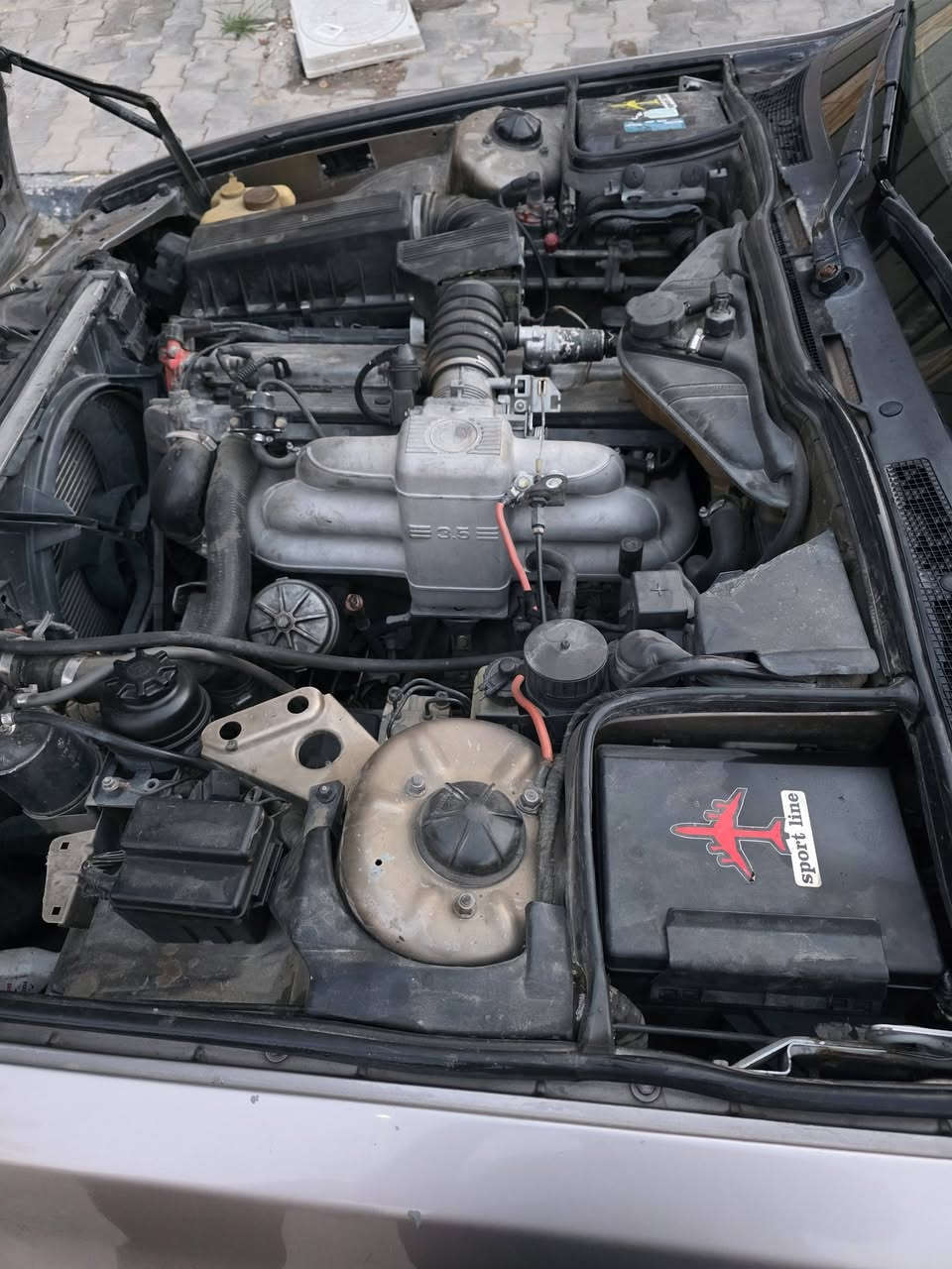 بسم الله الرحمن الرحيم 
اللهم صل على محمد وآل محمد 

سيارة بي ام دبليو BMW 
الموديل ١٩٩١ 
الحجم 735i 
المكينة 3500 
محرك وكير بلاد 👌 
تخم تاير جديد 
رقم بغداد  
جام كهرباء 
سماعات بلوتوث
مداور مباشر
مكان السيارة واسط نعمانيه 

السعر 60$ وبيها مجال 
*********** موجود وتساب
