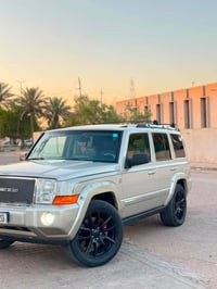 جيب كوماندر • ٢٠٠٧ • مكينه ٥٧٠٠