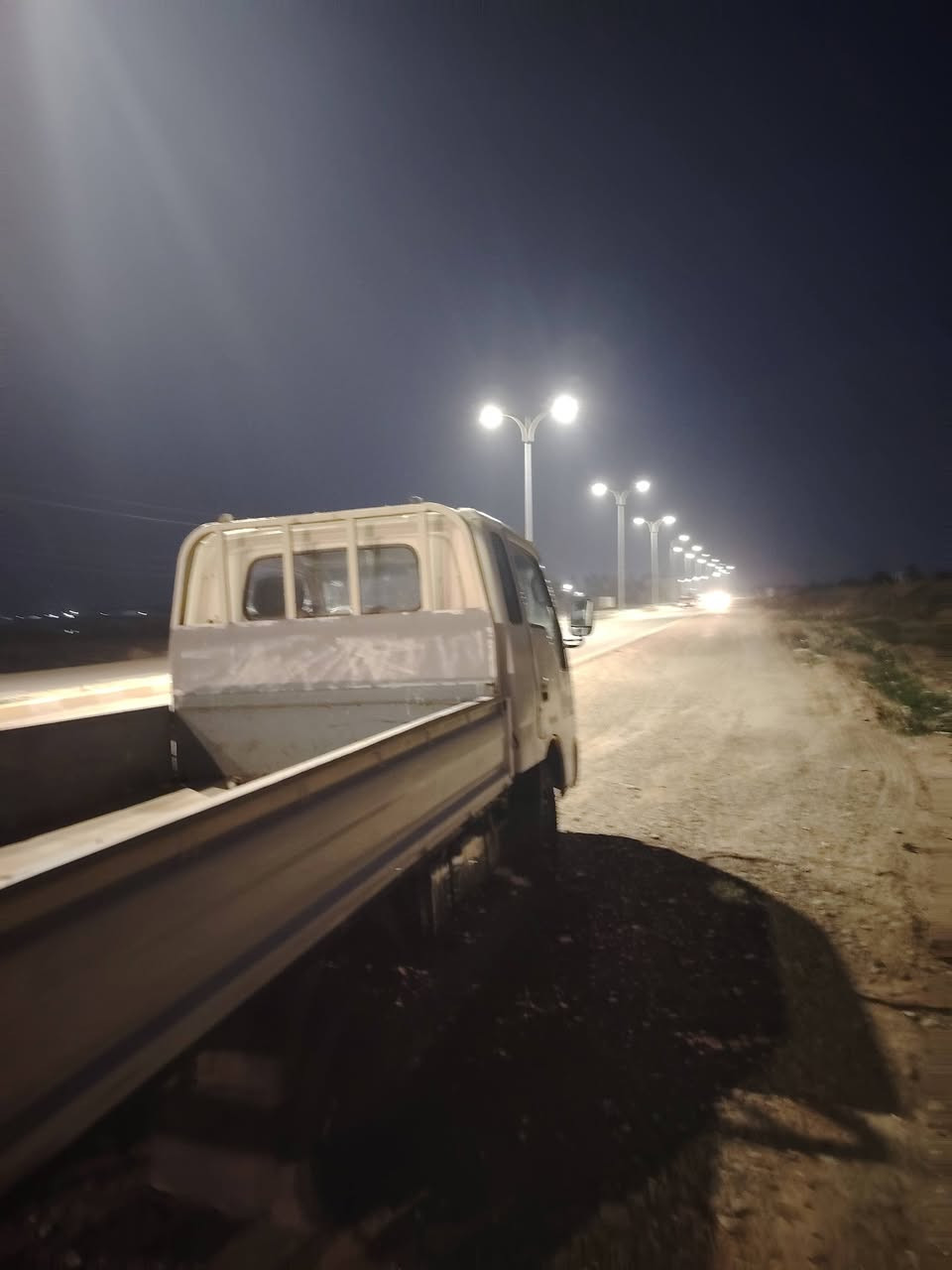 للبيع كياام عيون 2002السعر48 العنوان صلاح الدين بلد رقم التليفون ***********
