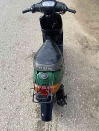 بطه  للبيع دراجه شغاله محرك ناعم  لايت يشتغل فقط   مال شغل كابريتر يري...