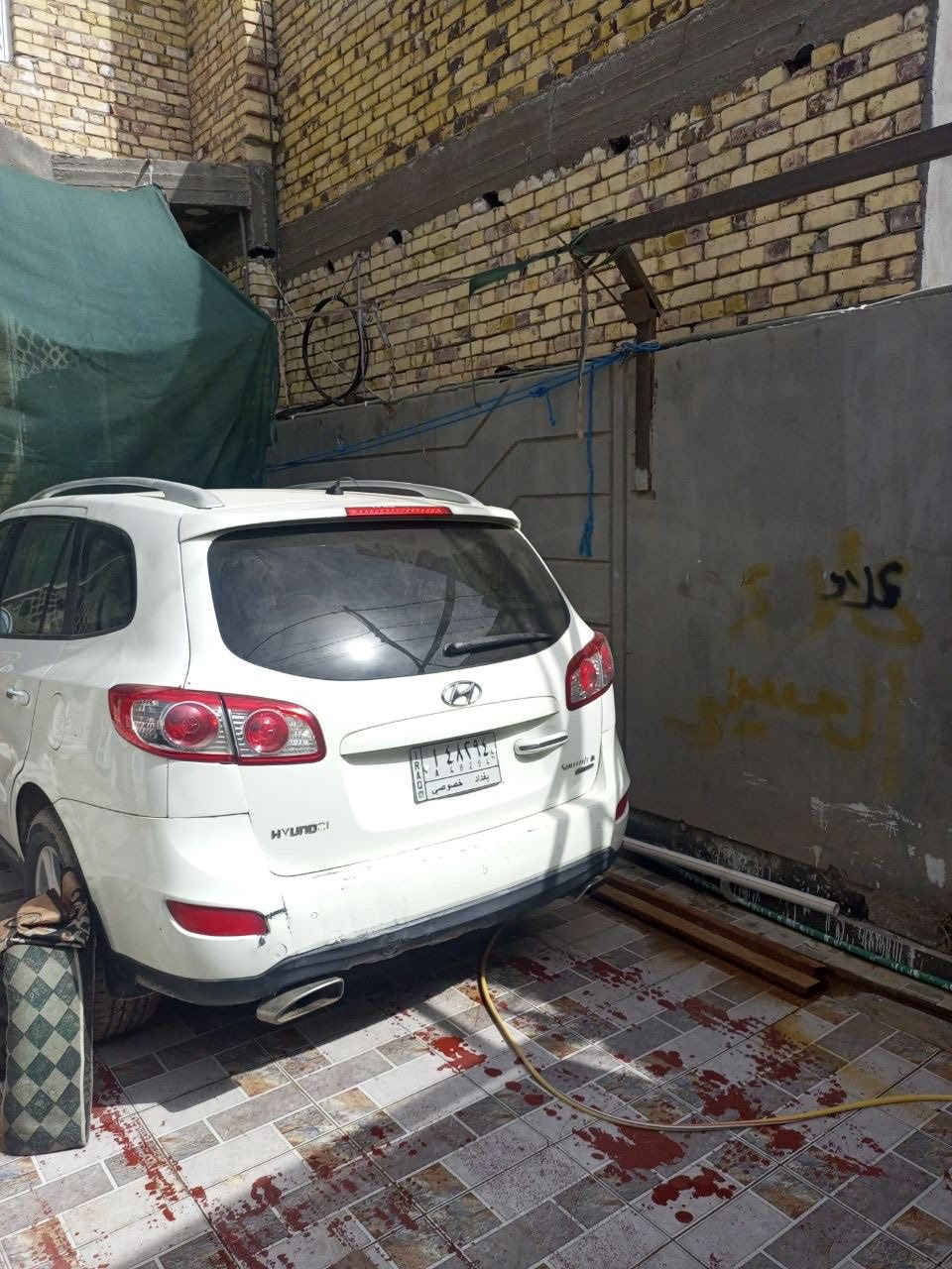 سلام عليكم     سنتافي  11خليجي.
6اسلندر.    نص فول.  اشاير ب المري فتحه  سبعه راكب  السياره مال بيت. ماتصرف عليهه ولا ربع     مكفوله ما عده قبق الجنطه مبدل    گير ومكينه. وباتري. تخم تاير كله جديد على  الشرط.   السعر 135.وبي مجال قليل.  للشراي 
مكاني الدوانيه    للستفسار.  ***********
