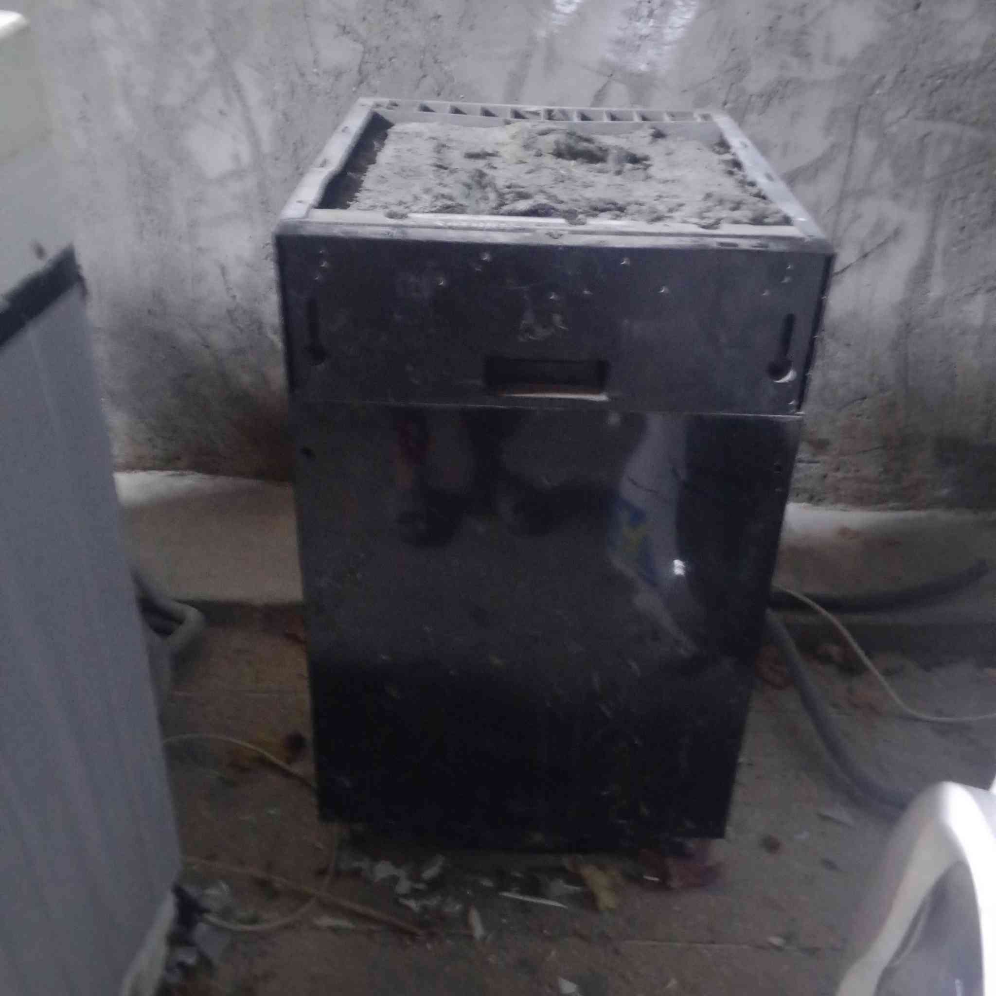 غساله صحون تعبانات الوحده 35توصيل ماكو بغداد حي السفير *********** العدد 8
